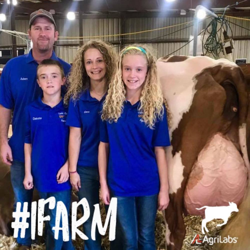 Meet your Posher, Gina